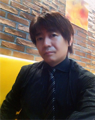 aah! education 代表者...写真で見るより良い人です(笑) aah! education 代表者